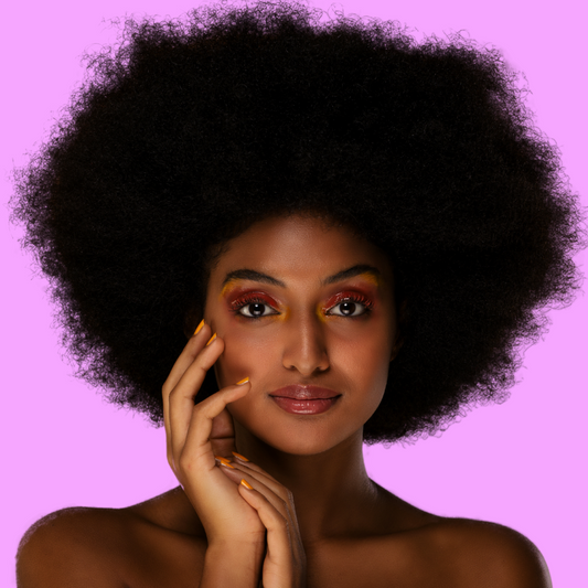 Tips de cuidado para cabello afro: mimos que tus rizos merecen