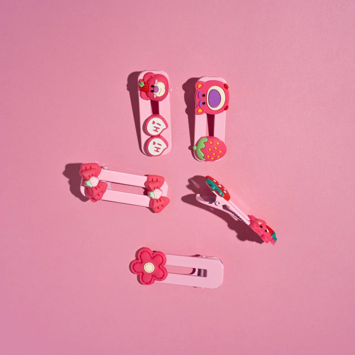 PINZAS DE FRESA PARA NIÑAS